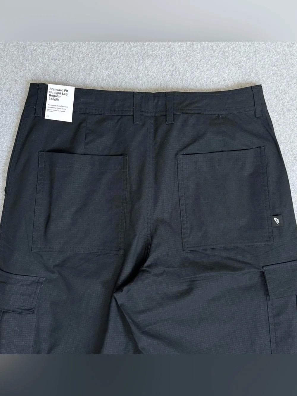 Nike Mens Cargo Pants Size 34x32 Black Straight Leg Ripstop Skater Casual NWT